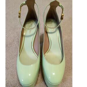 Valentino Garavani Tan-Go Patent Leather Platform Pump